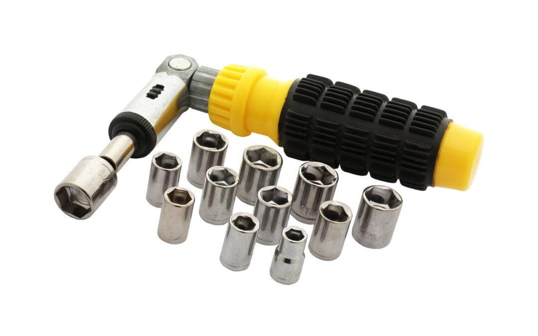 Use These Home Improvement Tips To Take Care Of Your Largest Asset